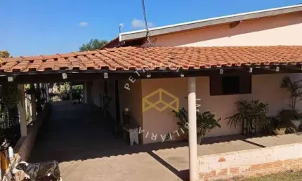 Chácara com 2 dormitórios à venda, 1679 m² - Área Rural de Artur Nogueira - Artur Nogueira/SP