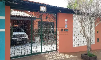 Casa com 2 quartos à venda na Rua Angelo de Cápua, 122, Parque Igaçaba, Araraquara