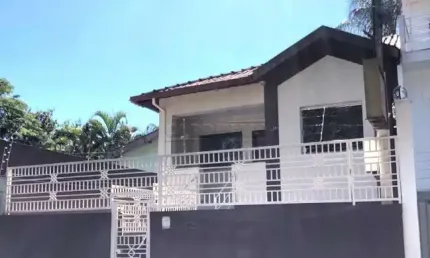 Excelente localização para seu comércio ou seu lar.