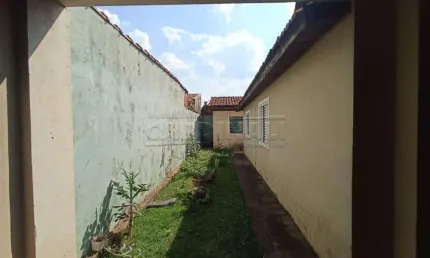 Casa com 2 quartos à venda na Rua Rúbens Barbosa, 129, Conjunto Habitacional Santa Angelina, São Carlos