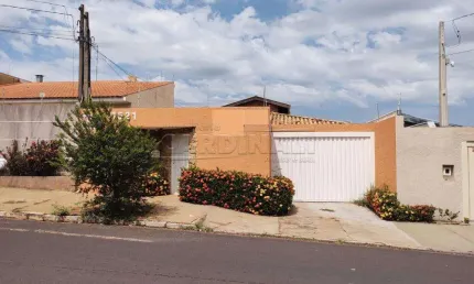 Casa com 2 quartos à venda na Rua Henrique Lupo, 1521, Área Rural de Araraquara, Araraquara