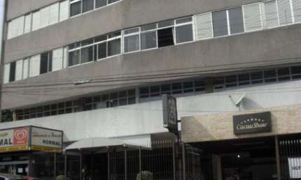 Apartamento com 3 dormitórios no Centro próximo a Escola Álvaro Guião em São Carlos