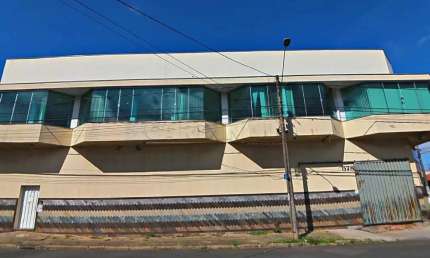 Galpão Comercial na Vila São José próximo a Escola Esterina Placco em São Carlos
