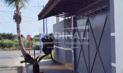 Casa com 2 quartos para alugar na Rua Fortunato Dovigo, 1130, Jardim Embaré, São Carlos