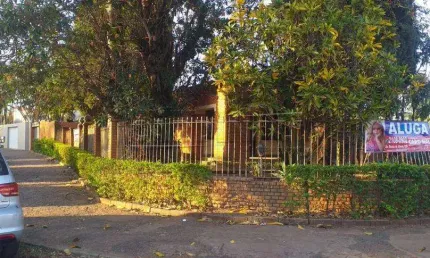 Casa com 3 quartos à venda na Avenida Mário H. Arita, 581, Jardim Primavera, Araraquara