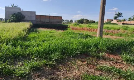 Terreno à venda na Avenida José Arantes, Plano, Cidade Jardim, Araraquara