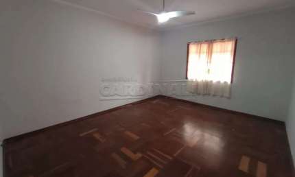 Casa com 3 quartos à venda na Rua Ennês Bueno, 194, Parque Fehr, São Carlos