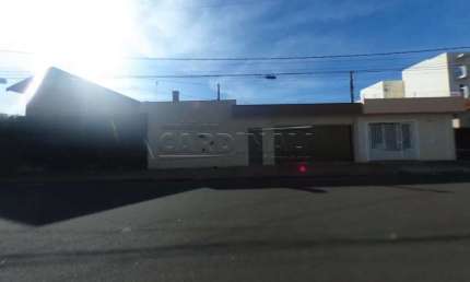Casa com 3 quartos para alugar na Alameda das Hortências, 210, Cidade Jardim, São Carlos