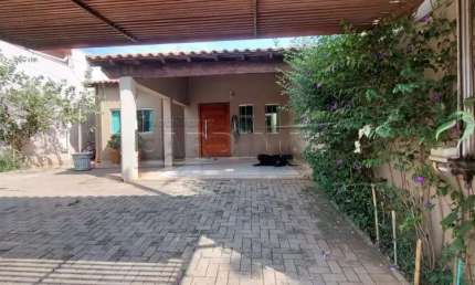 Casa com 2 quartos à venda na Rua Mauro Tomazi, 89, Residencial Itamarati, São Carlos