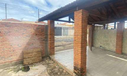 Casa com 2 quartos à venda na R. Washington Luiz, ., 35, Centro, Ibaté