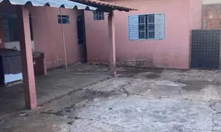 Casa com 2 quartos à venda na R. Benedito Arruda Camargo, ., 235, Jardim América, Ibaté