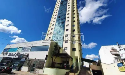 Comercial Sala / Salão com Condomínio em São Carlos