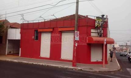 Salão comercial na Vila Xavier próximo ao Shopping Lupo em Araraquara