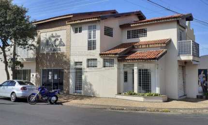 Ponto comercial para alugar na Rua Luiz Pedro Biachini, Prédio Todo, 511, Parque Santa Felícia Jardim, São Carlos