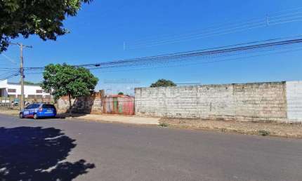 Terreno comercial para alugar na Avenida Badia Miguel Saba, Plano, 595, Parque Residencial Iguatemi, Araraquara