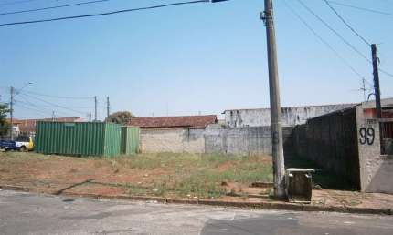 Terreno no Jardim Botafogo próximo a Electrolux em São Carlos