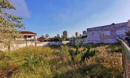 Terreno comercial no Centro em frente ao Terminal Central de Integração em Araraquara