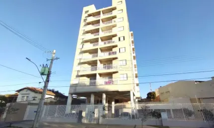 Condomínio recém lançado, em excelente localização, em frente ao colégio Diocesano La Salle, sendo excelente duplex novinho.