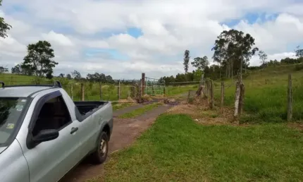 Fazenda à venda na Estrada Municipal Rodovia Km 215, Sítio Nossa Senhora De Solete, 131, Área Rural de São Carlos, São Carlos