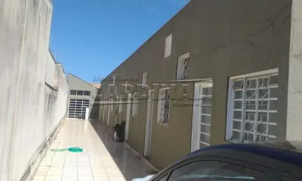 Kitnet / Stúdio à venda na Rua Sebastião Lemos Da Cruz, Conjunto De Kitnet, 158, Vila Biagioni (Vila Xavier), Araraquara