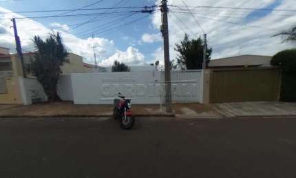 Casa com 4 quartos para alugar na Rua Jacinto Favoreto, 1067, Jardim Macarengo, São Carlos