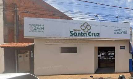 Oportunidade Única: Casa no Centro de Ibaté com Salão Comercial