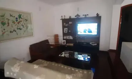 Casa com 3 quartos à venda na Rua Mariano Garcia Carrasco, 384, Jardim São João Batista, São Carlos