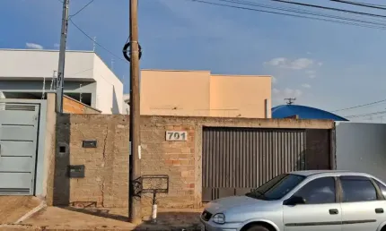 Casa com 2 quartos à venda na Avenida Professor Eugênio Francisco Malaman, 701, Vila José Bonifácio, Araraquara