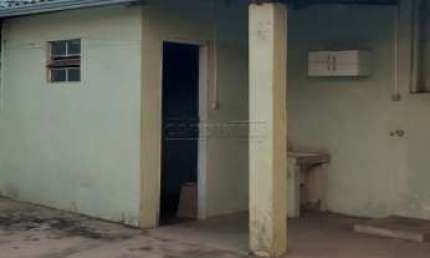 Casa com 3 quartos à venda na Rua Luiz Martins Rodrigues, Próximo Supermercado Serve Bem, 455, Vila Brasília, São Carlos