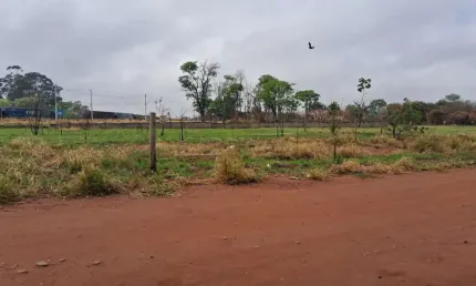 Terreno à venda na Avenida José Galli, Jardim Zavanella, Araraquara