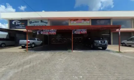 Comercial Sala / Salão com Condomínio em São Carlos