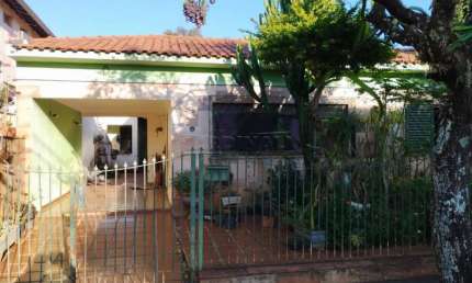Casa com 4 quartos à venda na Rua Expedicionários do Brasil, 823, Jardim Ártico, Araraquara