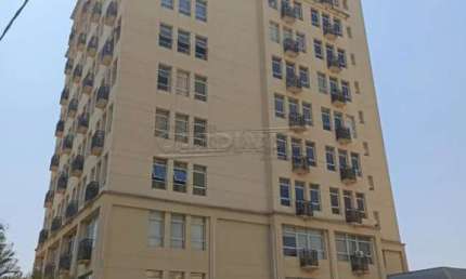 Comercial Sala / Salão com Condomínio em São Carlos