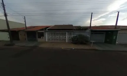 Casa com 3 quartos à venda na Rua Paraguai, 254, Vila Brasília, São Carlos