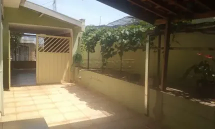 Casa com 2 quartos à venda na Rua Rafael Abreu Sampaio, 95, Vila Carmem, São Carlos