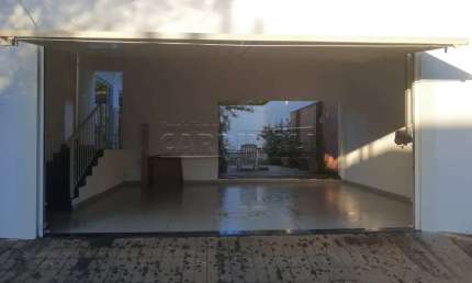 Ótima casa em perfeitas condições e excelente localização, sob medida para seu conforto e para ser o lar de seus sonhos