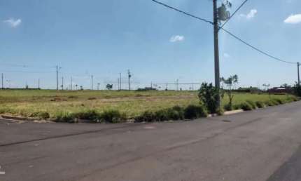 Terreno à venda na Rua Vinte, S/N, Monjolinho, São Carlos