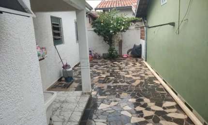Venda de Casa - Padrão no bairro Jardim Alvorada em Limeira/SP