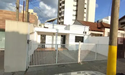 Casa com 2 quartos para alugar na Rua São Joaquim, 1742, Vila Monteiro (Gleba I), São Carlos