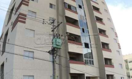 Apartamento com 2 quartos para alugar na Rua Salesianos Do Brasil, 3º Andar, 105, Jardim Gibertoni, São Carlos