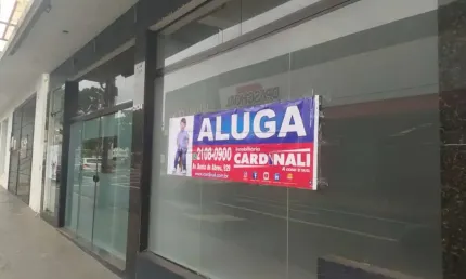 Ponto comercial para alugar na Rua 9 De Julho, Inferior, 2130, Centro, Araraquara