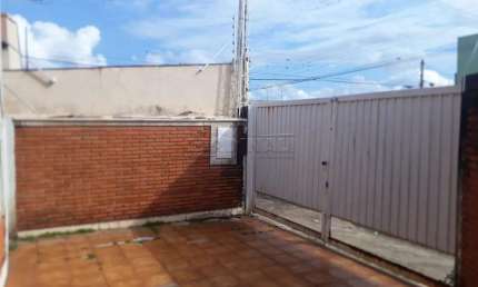 Casa padrão com ótima localização e amplo terreno! Imóvel à venda em Ibaté por R$538.480,00.