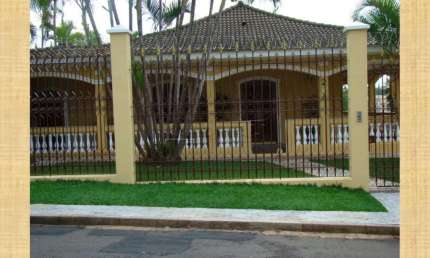 Casa com 5 quartos para alugar na Rua Alvarenga Peixoto, 244, Parque Arnold Schimidt, São Carlos