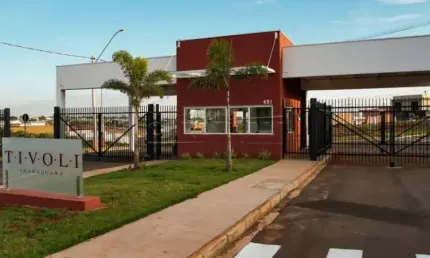 Terreno em condomínio fechado à venda na Rua Verona, Lote 14, Quadra G, Residencial Tivoli, Araraquara