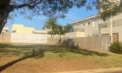 Terreno em condomínio fechado à venda na Avenida Professora Maria de Cresci Leopoldino, 555, Condomínio Residencial Montreal, São Carlos
