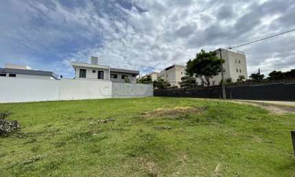 Terreno em condomínio fechado à venda na Rua Jean Piaget, Aquarela, 333, Condomínio Aquarela, São Carlos