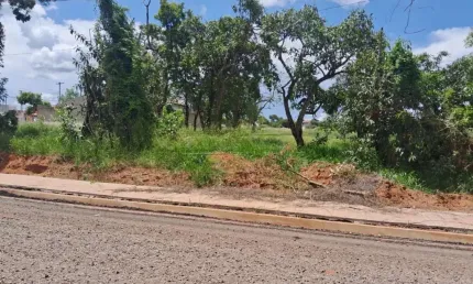 Terreno à venda na Avenida Sílvio Cruz, Quadra 15 Lote 30, Cidade Jardim, Araraquara