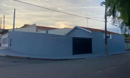 Casa com 2 quartos à venda na Rua Octávio Boro, 171, Parque Delta, São Carlos
