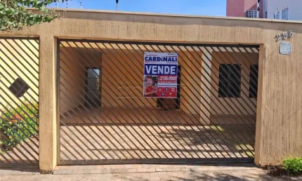 Casa com 3 quartos à venda na Avenida Professor Habibe Khodor, 258, Vila Independência, Araraquara