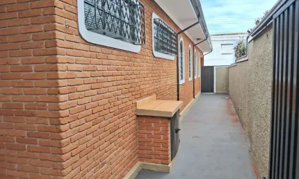 Casa com 3 quartos à venda na Avenida Professor Jorge Corrêa, 330, Centro, Araraquara
